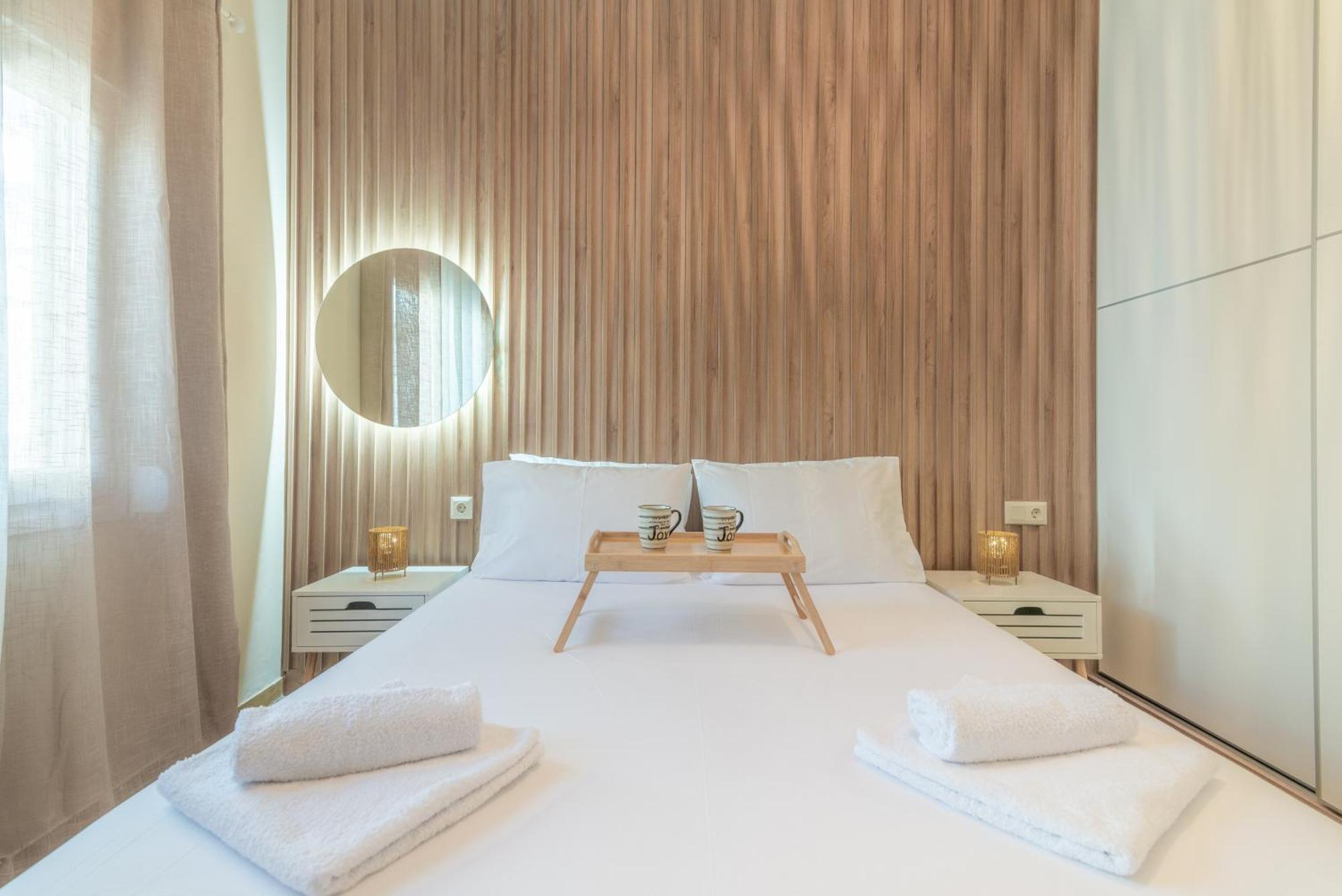 New Renovated Apt In City Center 伊拉克利翁 外观 照片