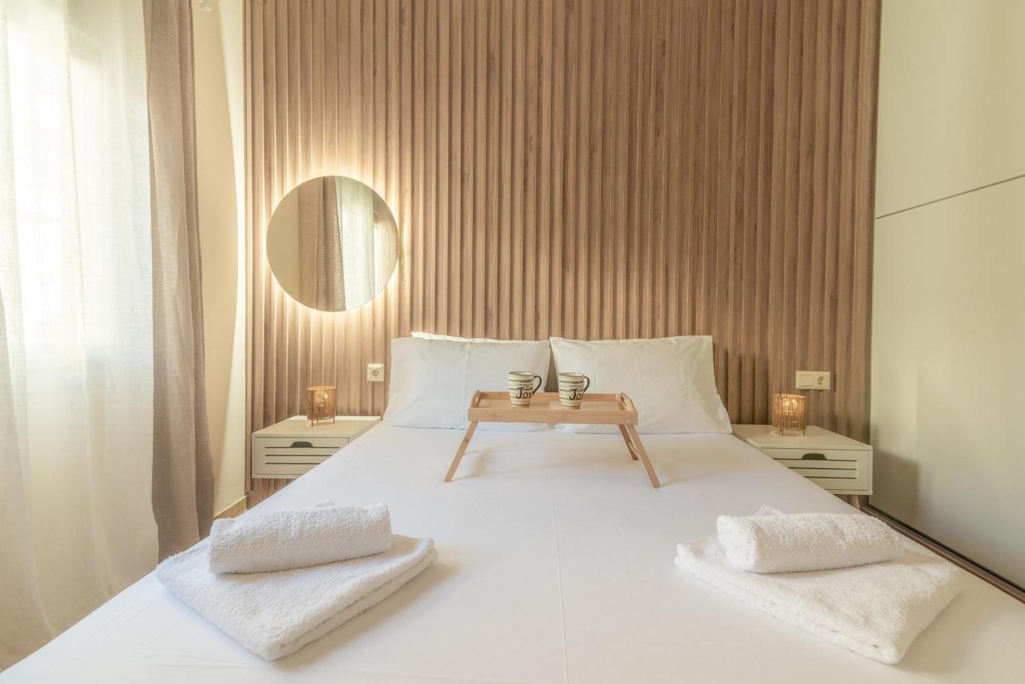 New Renovated Apt In City Center 伊拉克利翁 外观 照片